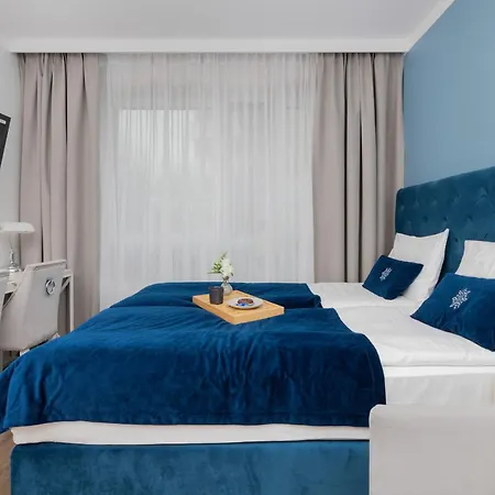 Bright Blue Studio In With Free Access To The Gym By Renters Apartman Gdańsk